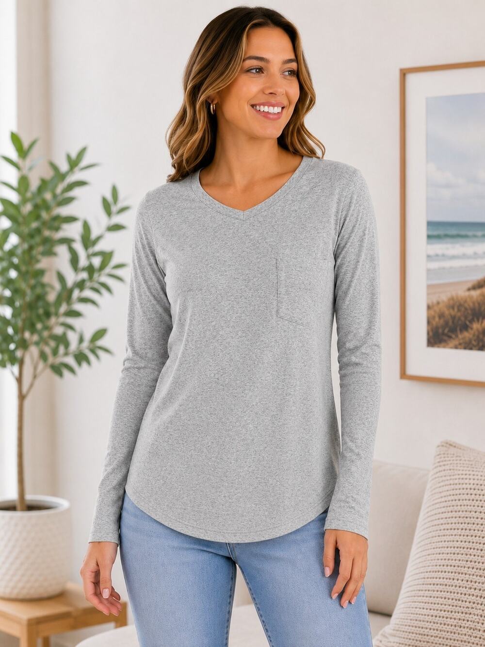NWT Chaser Heather Gray V-Neck Long Sleeve Pocket Tee Curved Hem 100% Cotton Med